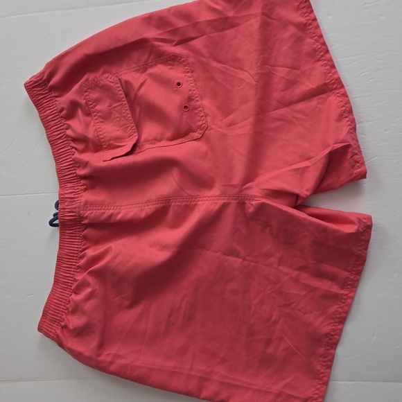 Vineyard Vines Men’s Swin Trunks XL - Picture 3 of 6